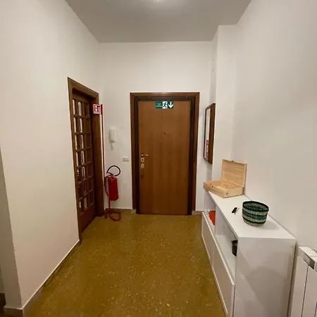 La Casa Di Ele Apartment